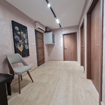 Airport Molko Apartments Surčin Zewnętrze zdjęcie
