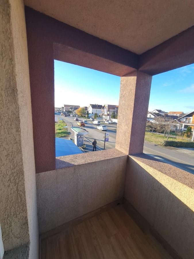 Airport Molko Apartments Surčin Zewnętrze zdjęcie