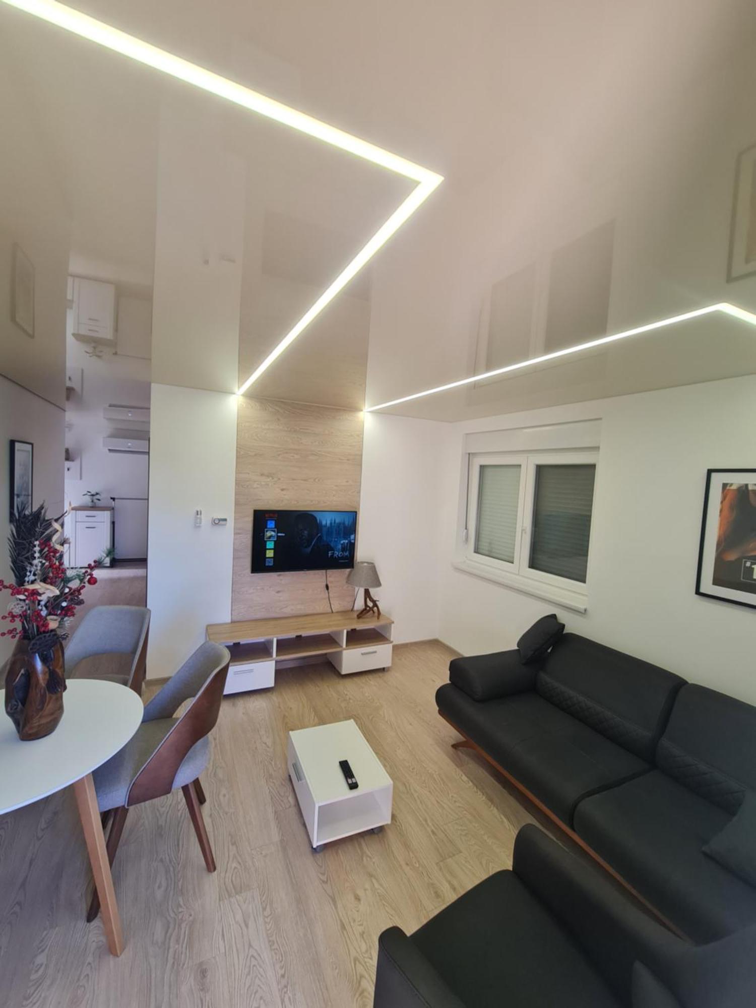 Airport Molko Apartments Surčin Zewnętrze zdjęcie