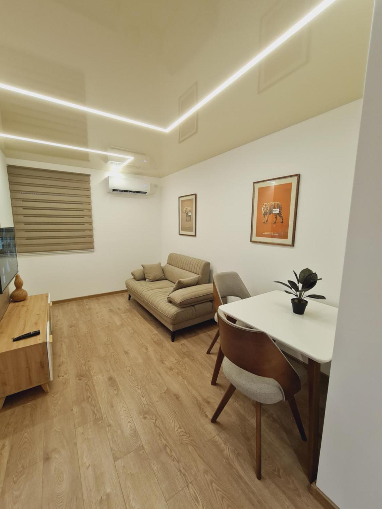 Airport Molko Apartments Surčin Zewnętrze zdjęcie